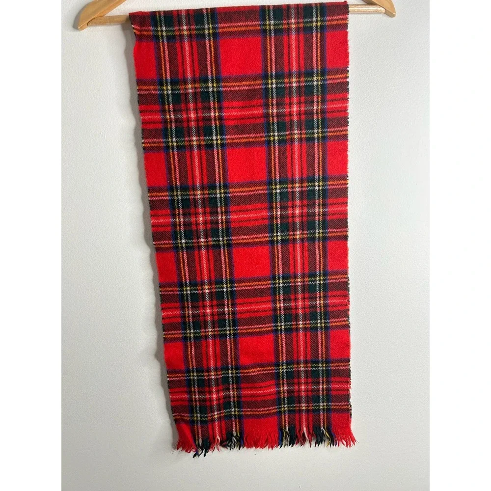 Bloomingdales wrap yourself
